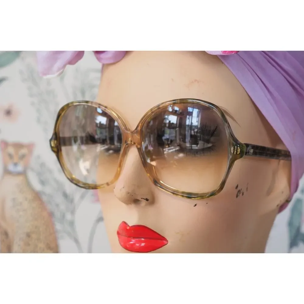 Vintage 1970s Sunglasses JACKIE Disco Retro USA Grandma Chic Beach Yacht